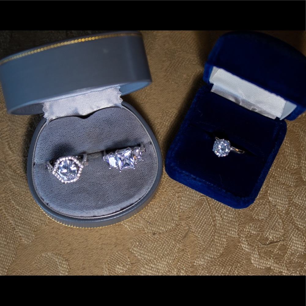 Set of Rings: includes 3 rings as shown size 7 each